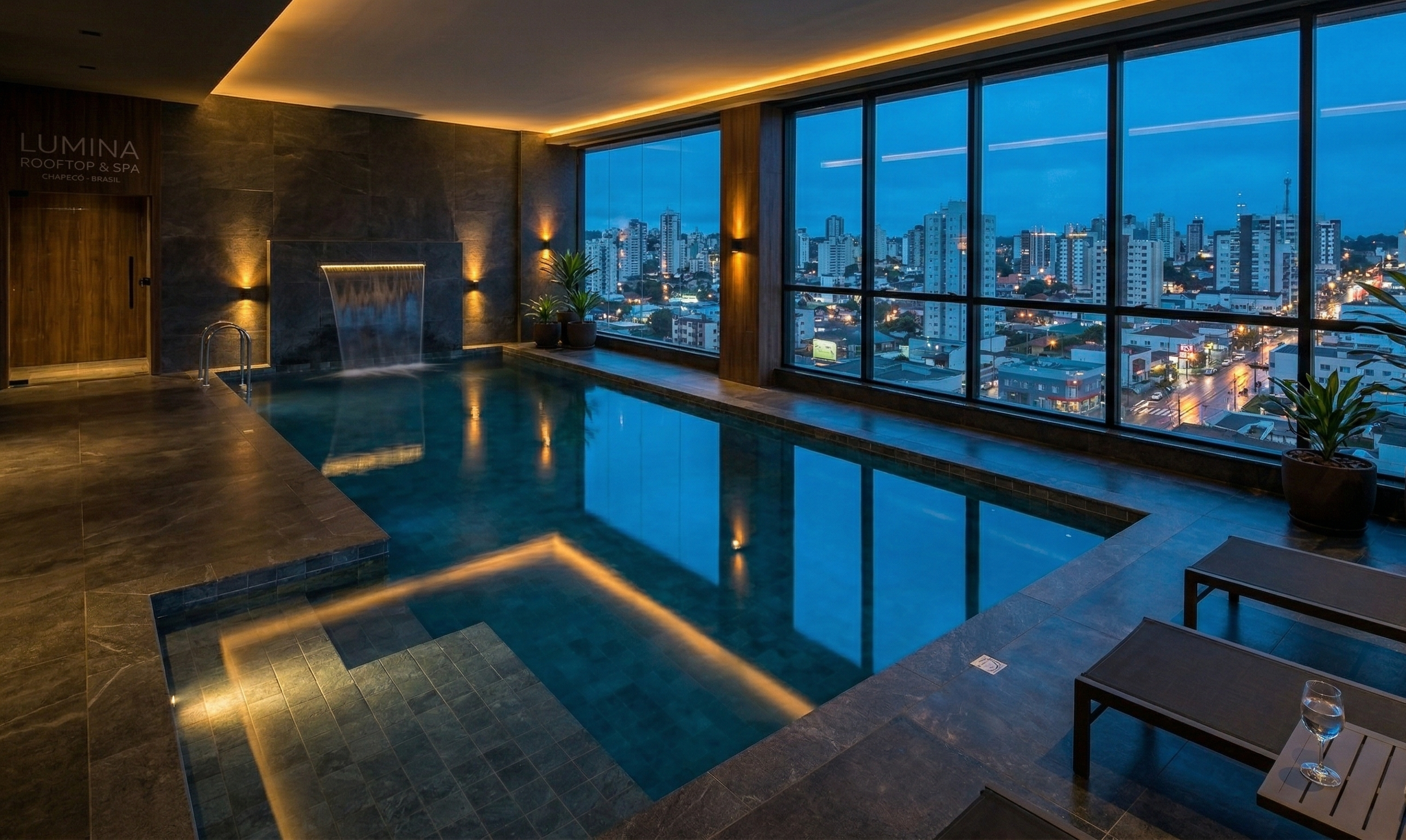 Piscina Rooftop Lumina